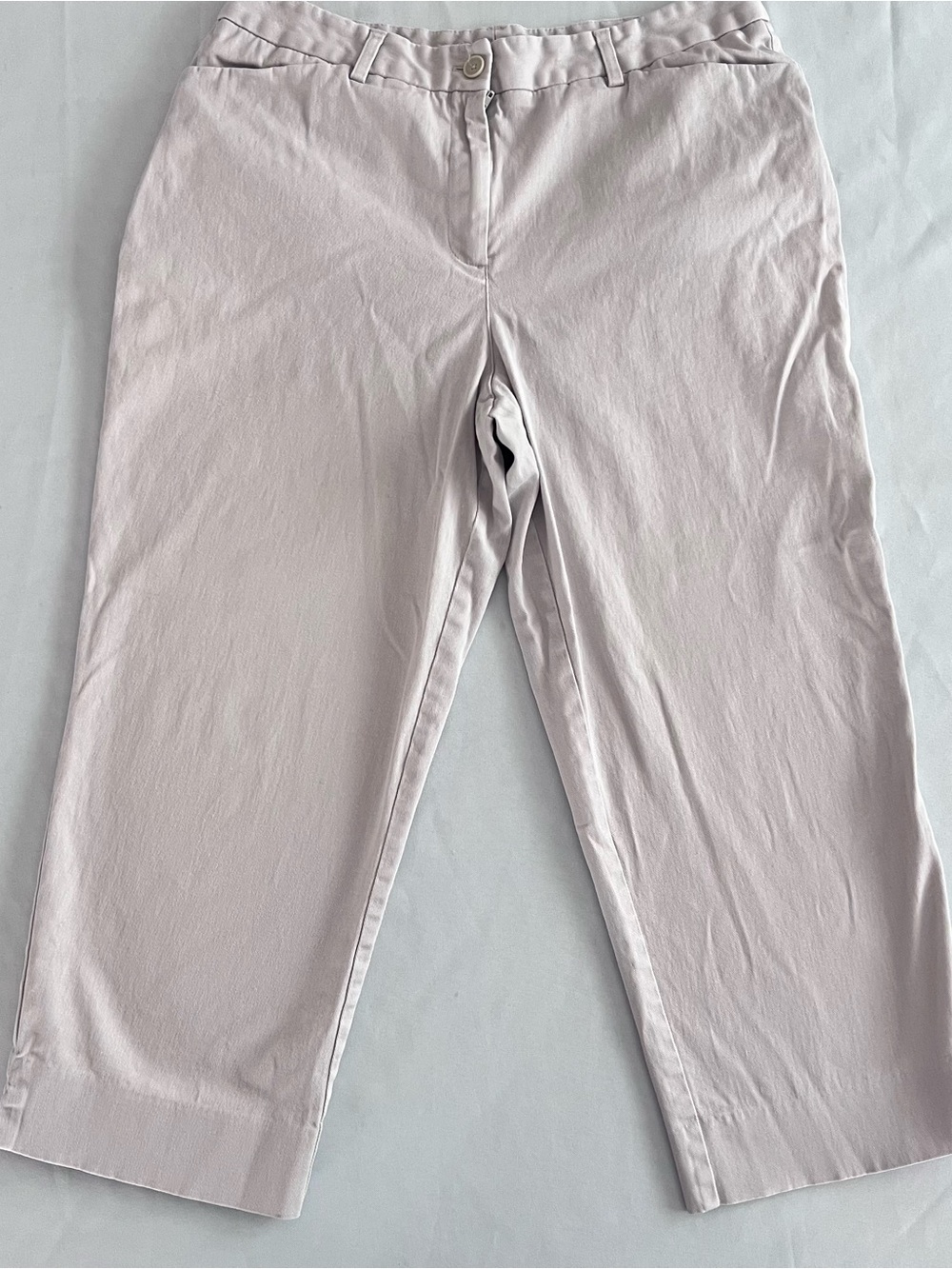 Ann Taylor Cotton Khaki Capris - Picture 2 of 10